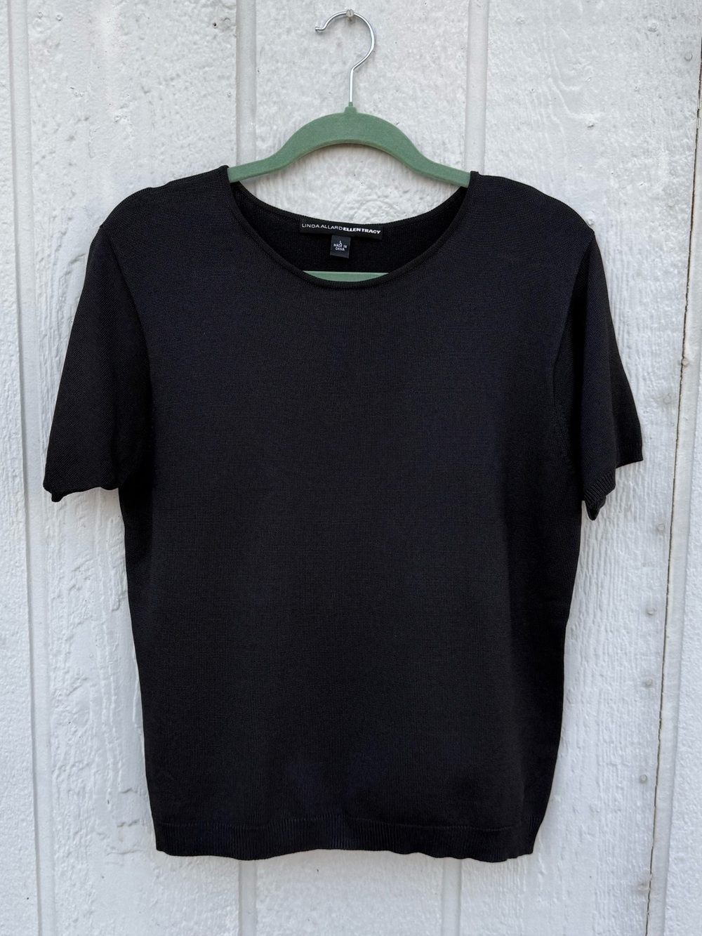 Linda Allard Ellen Tracy Black Silk Blend Short Sleeved Pullover